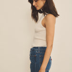 A white, round neck, sleeveless women cashmere tank top - Side vue | Amanda | Linnea Lund