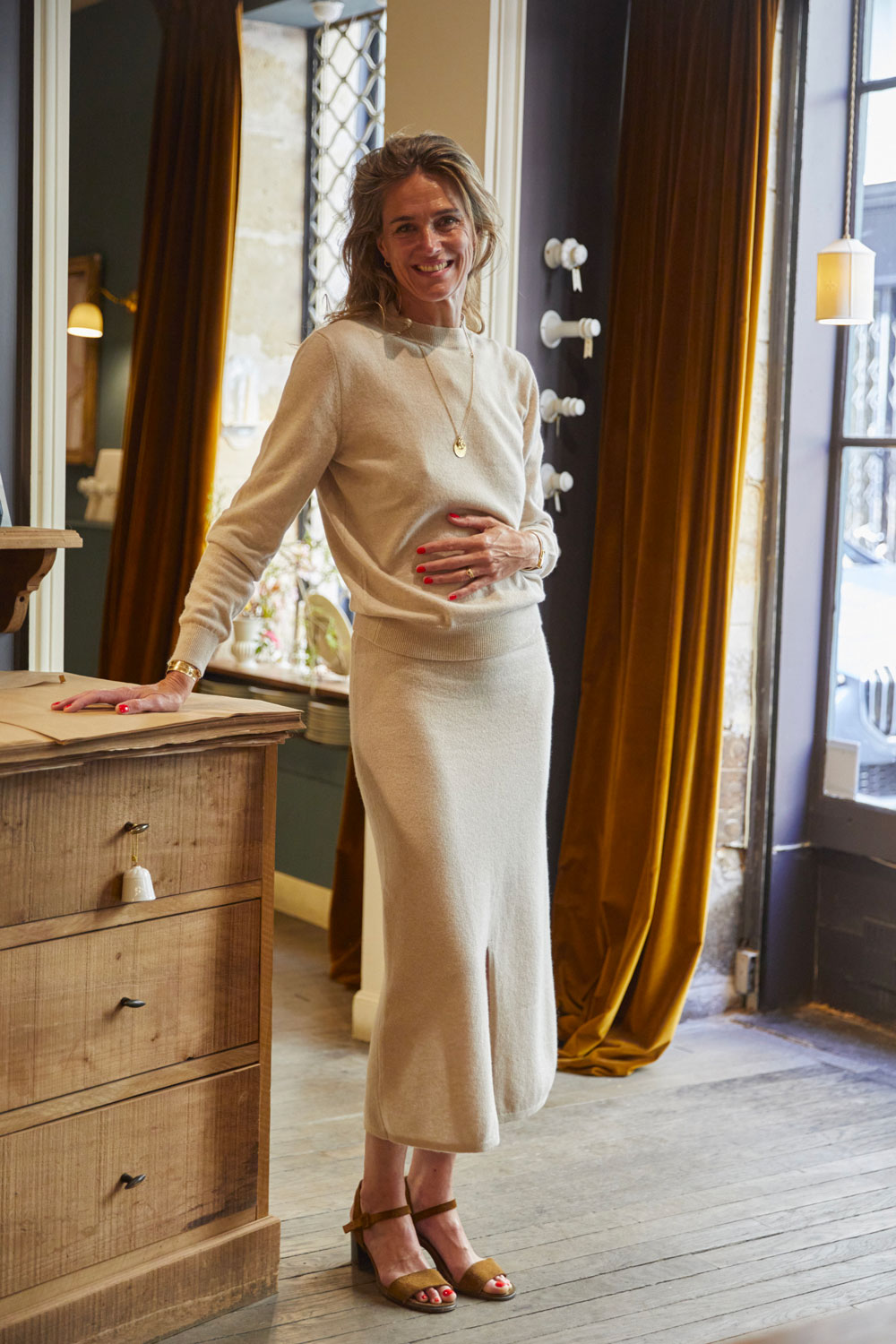 Beige women cashmere long skirt - look | Astrid | Linnea Lund