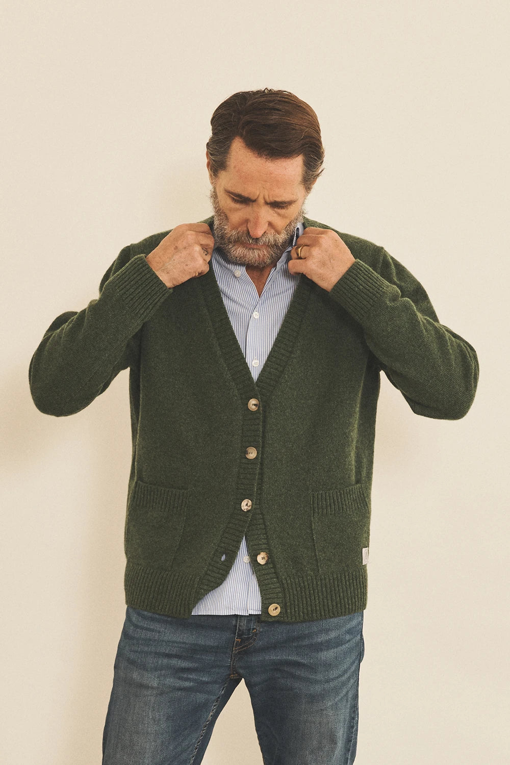 Dark Green men cashmere cardigan - front view | Junior | Linnea Lund