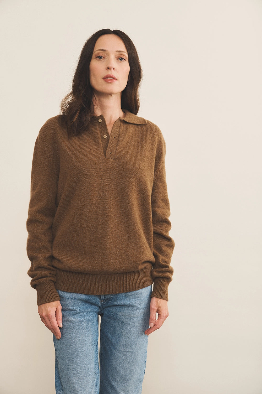 Brown cashmere polo sweater women - front view | Ralph | Linnea Lund