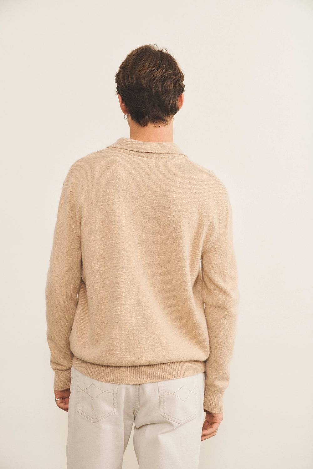 Light camel cashmere polo sweater men - back view | Ralph | Linnea Lund