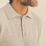 Light grey men cashmere sweater - focus fabric | Ralph | Linnea Lund