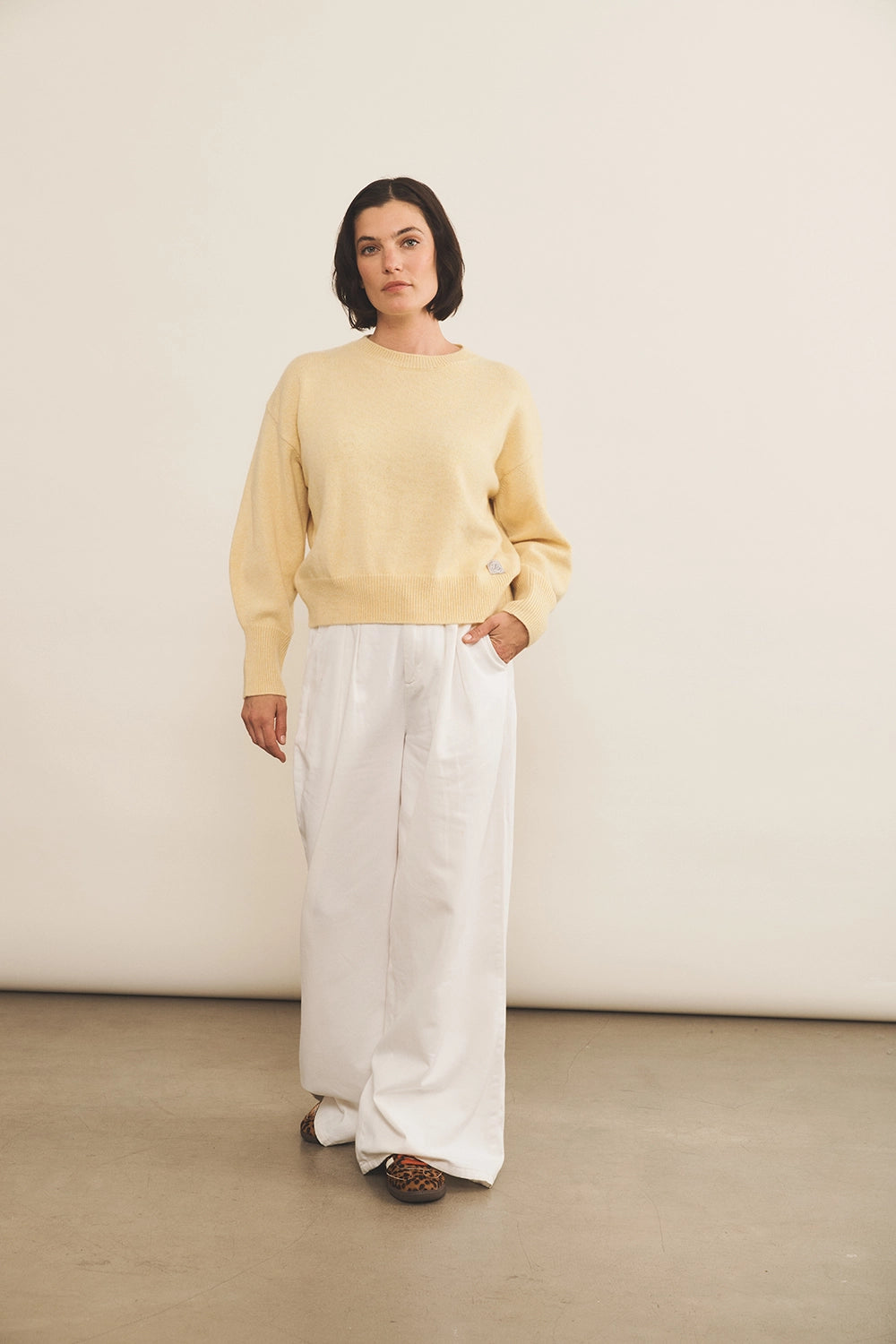 Light yellow cashmere sweater women - look | Sarah | Linnea Lund