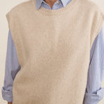 White cashmere sleeveless cardigan women - focus fabric | Berit | Linnea Lund