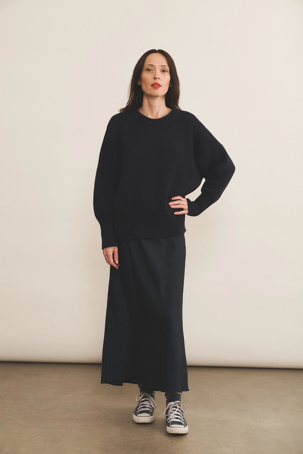 dark blue cashmere sweater women - look | Francesca | Linnea Lund