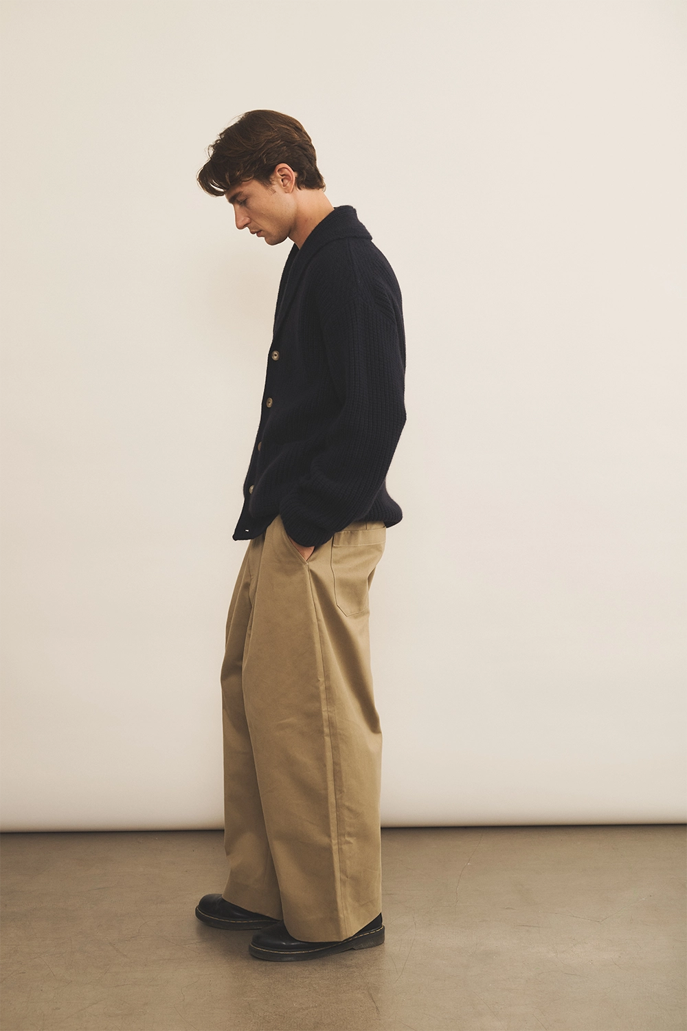 navy blue cashmere cardigan men - side view | Philippe | Linnea Lund