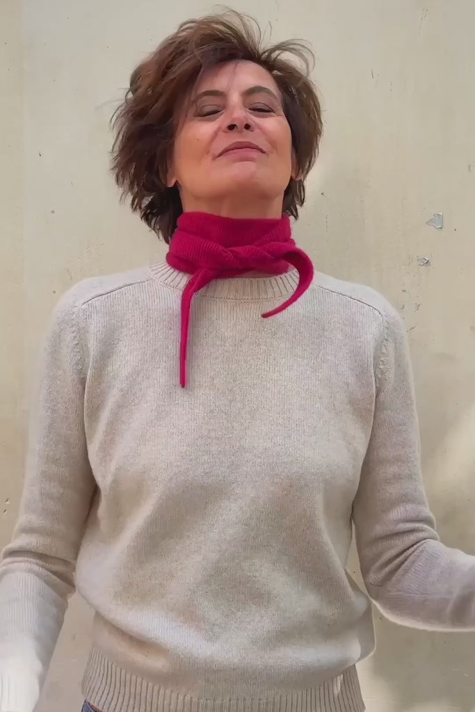 Fuchsia cashmere sophie scarf bandana | Violette | Ines de la Fressange x Linnea Lund