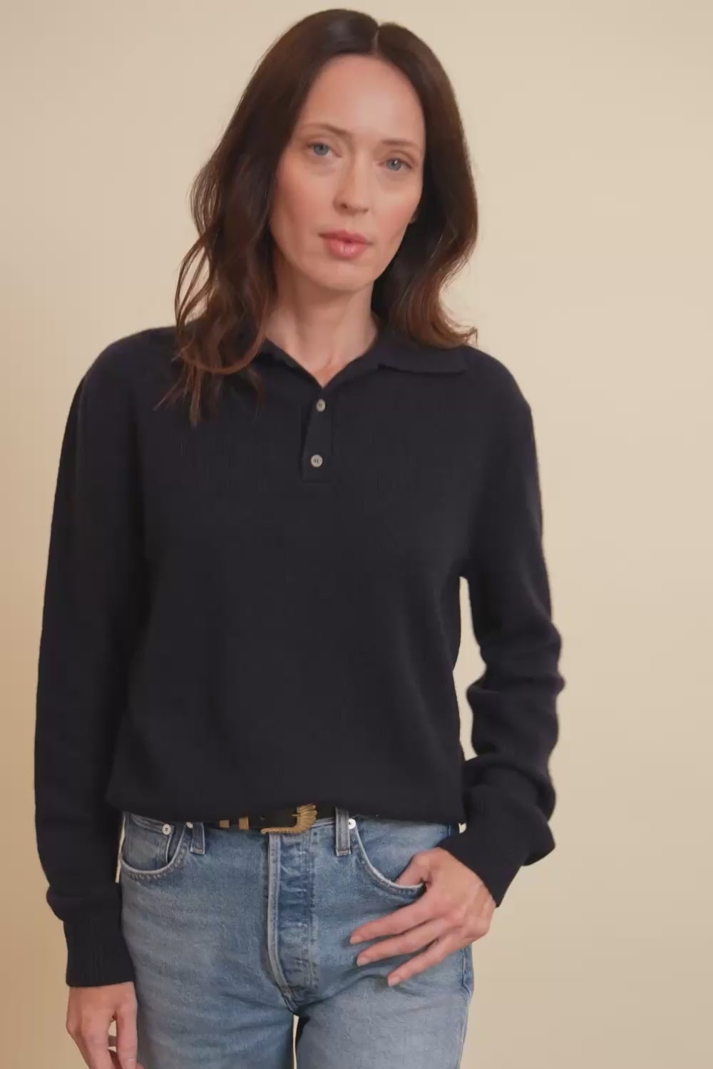 Navy blue cashmere polo sweater women - video | Ralph | Linnea Lund